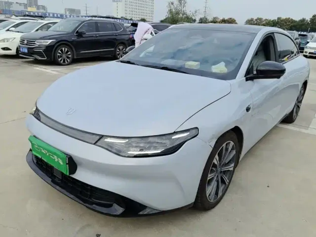 Фотография автомобиля — Leapmotor C01