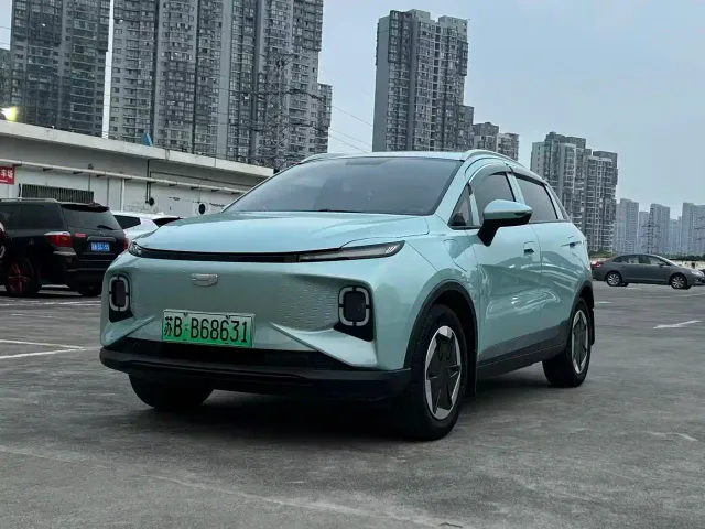 Фотография автомобиля — Geely Geometry E Firefly