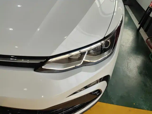 Volkswagen Golf 2021 280TSI DSG 30th Anniversary Edition — Фото автомобиля 5