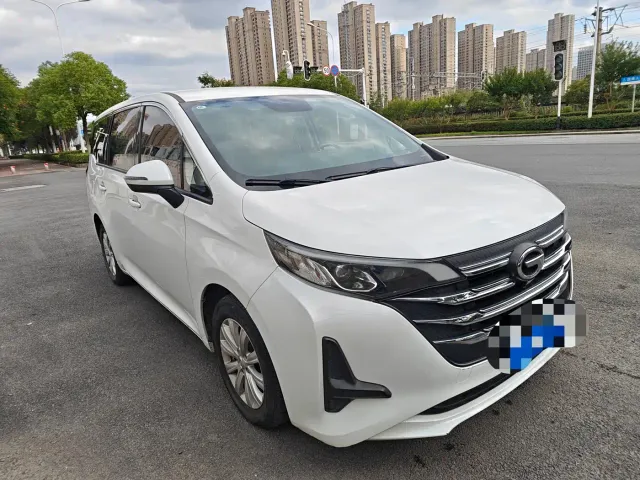 GAC Trumpchi M6 — Фото автомобиля 3
