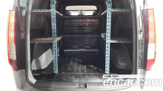 Hyundai Staria Staria Карго 5 мест — Фото автомобиля 16
