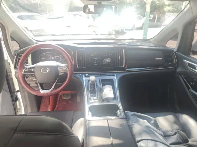 GAC Trumpchi M8 — Фото автомобиля 5