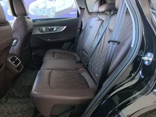 Chery Tiggo 8 PRO — Фото автомобиля 16