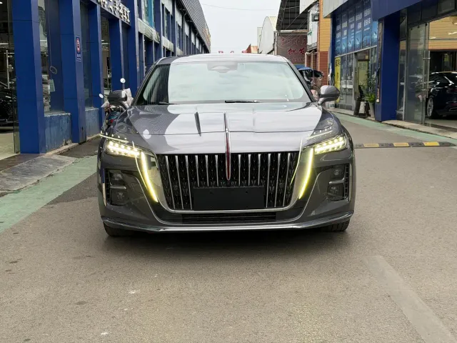 Hongqi H5 — Фото автомобиля 3