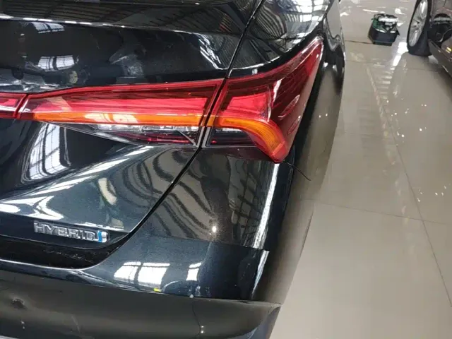Toyota Avalon — Фото автомобиля 7
