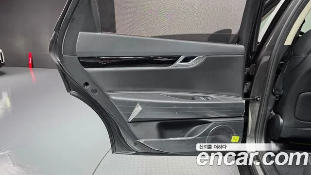 Genesis G80 RG3 — Фото автомобиля 14