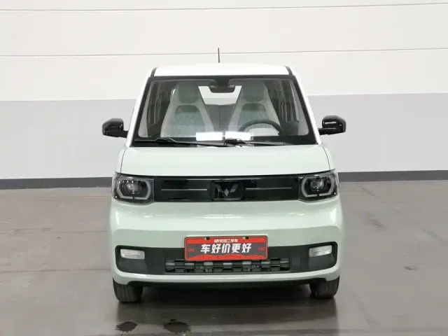 Wuling Hongguang Mini EV — Фото автомобиля 3