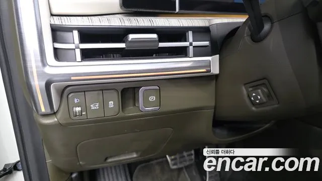 Hyundai Santafe Santa Fe (MX5) Бензин 2.5T 4WD — Фото автомобиля 21