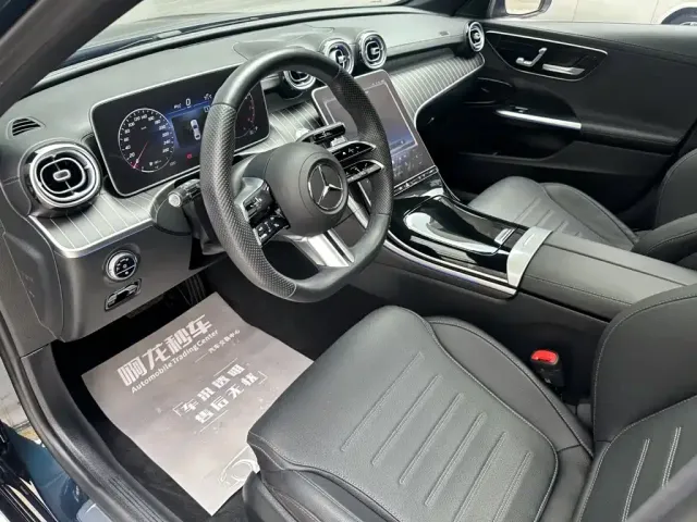 Mercedes-Benz C-Class — Фото автомобиля 10