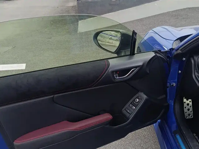 Subaru Subaru BRZ 2025 2.4L Manual EyeSight STI Sport — Фото автомобиля 8