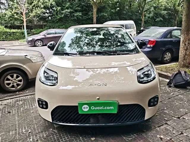 GAC Aion UT — Фото автомобиля 2