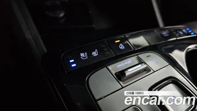 Hyundai Tucson Tucson (NX4) Бензин 1.6 турбо 2WD — Фото автомобиля 18