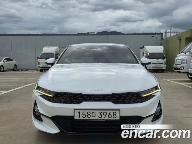 Kia K5 K5 3 поколение 2.0 LPI(Для проката) — Фото автомобиля 2