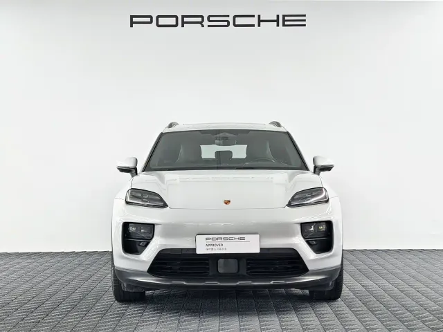 Porsche Macan EV — Фото автомобиля 2