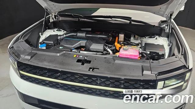 Hyundai Santafe Santa Fe (MX5) — Фото автомобиля 6