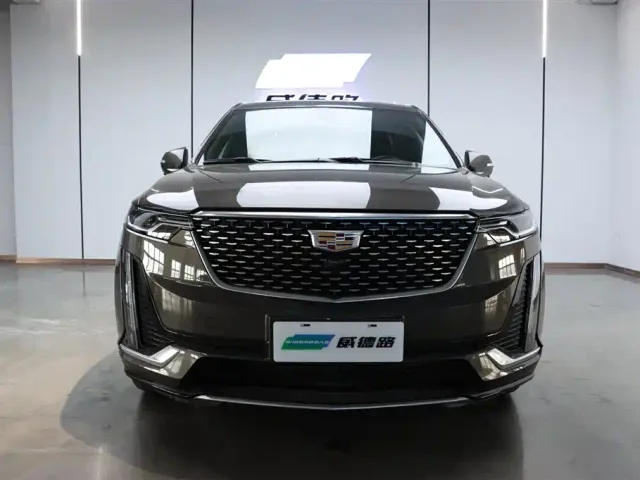 Cadillac XT6 — Фото автомобиля 2