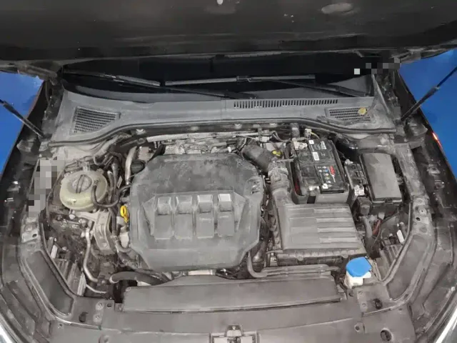 Volkswagen Passat — Фото автомобиля 16