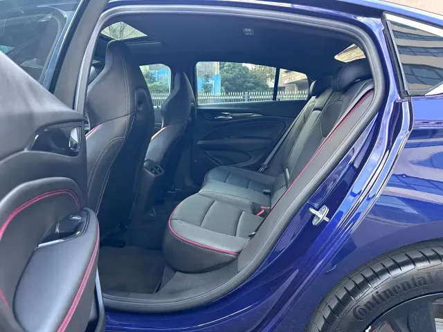 Buick Regal — Фото автомобиля 7