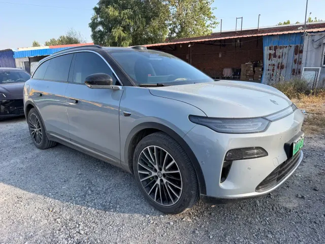 Leapmotor C11 — Фото автомобиля 3