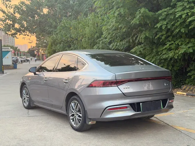 BYD Qin PLUS — Фото автомобиля 6