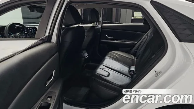 Hyundai Avante — Фото автомобиля 18