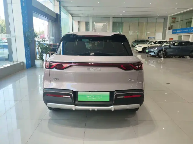 BYD Yuan UP — Фото автомобиля 14