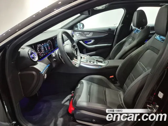 Mercedes-Benz AMG GT 4 двери 43 4MATIC+ — Фото автомобиля 10