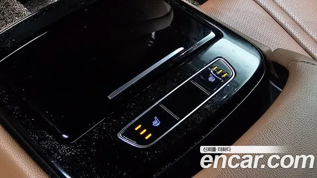 Genesis G80 Бензин 2.5 турбо 2WD — Фото автомобиля 30