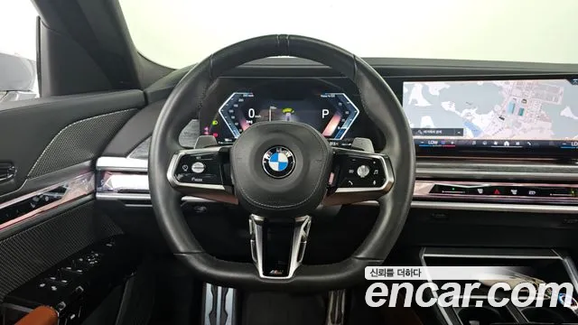 BMW 7-Series 7 серия (G70) 740i sDrive M Sport — Фото автомобиля 14