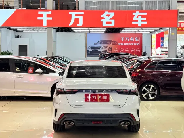 Geely Binrui — Фото автомобиля 4