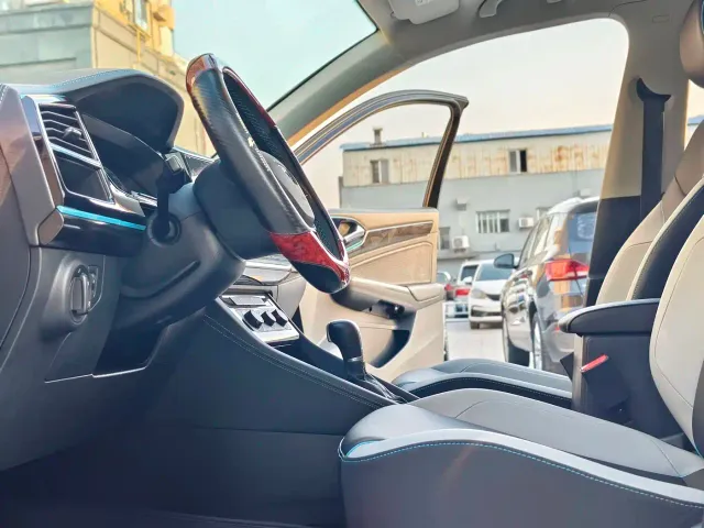 Jetta VS5 — Фото автомобиля 10