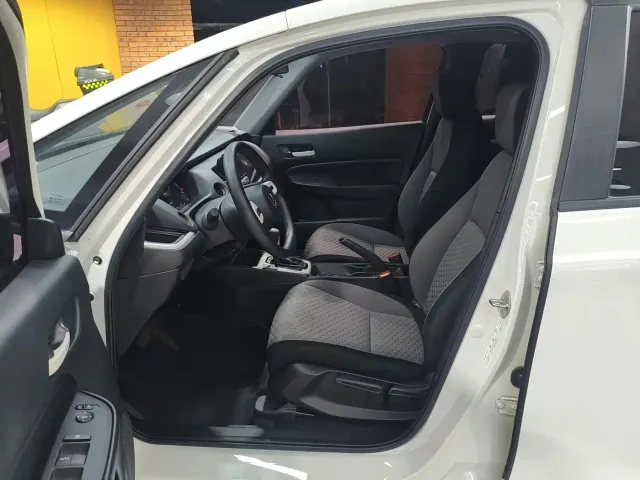 Honda Fit — Фото автомобиля 9