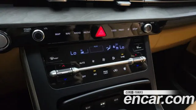 Kia Canival Carnival 4 поколение Дизель 9 мест Prestige — Фото автомобиля 18