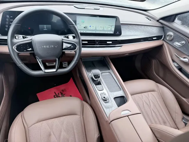 Chery Arrizo 8 — Фото автомобиля 6