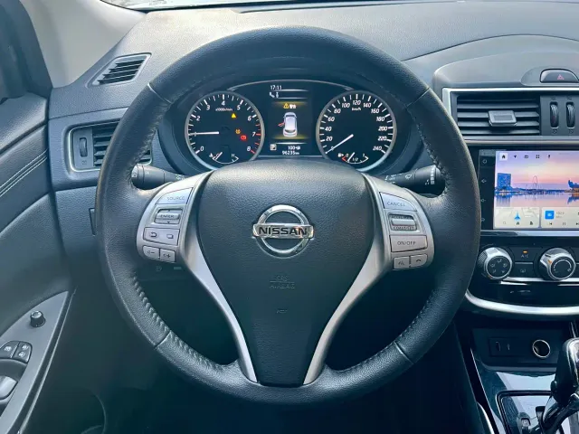 Nissan Tiida — Фото автомобиля 17