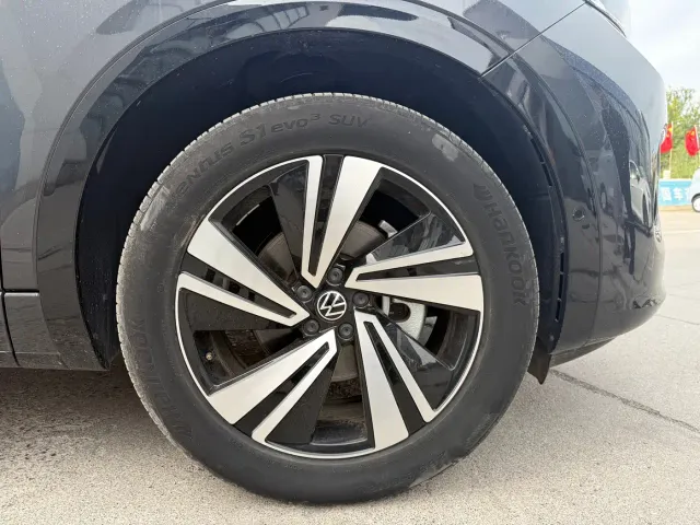 Volkswagen Talagon — Фото автомобиля 5