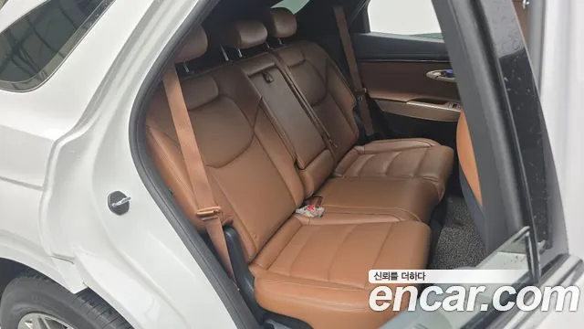 Genesis GV70 — Фото автомобиля 12