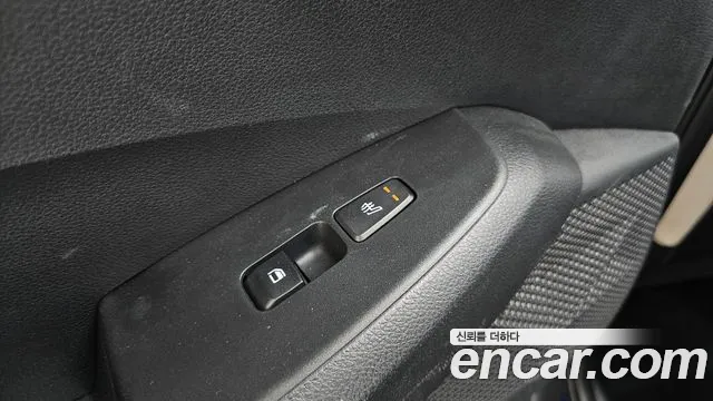 Kia Seltos Seltos Бензин 1.6 Turbo 4WD — Фото автомобиля 18