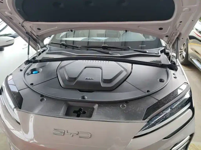 BYD Song PLUS — Фото автомобиля 19