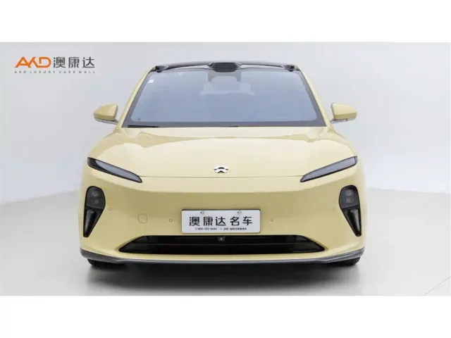 Nio ET5 Touring — Фото автомобиля 2