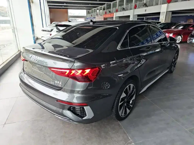 Audi A3 — Фото автомобиля 6