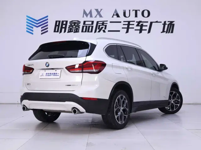 BMW X1 — Фото автомобиля 7