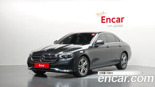 Фотография автомобиля — Mercedes-Benz E-Class W213