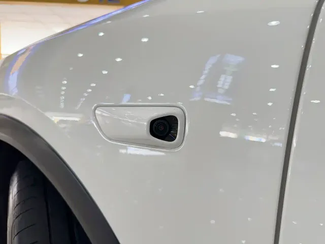 Nio ES6 — Фото автомобиля 26
