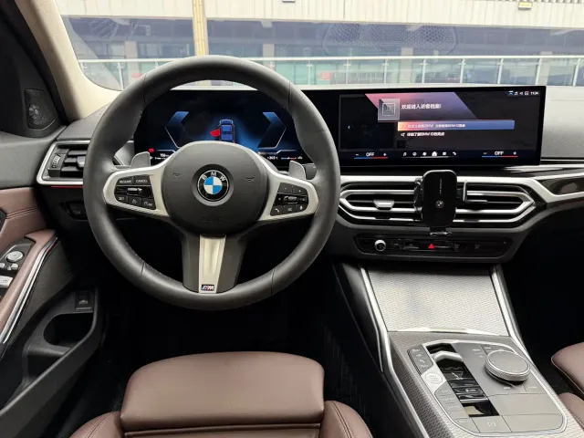 BMW 3 Series — Фото автомобиля 11