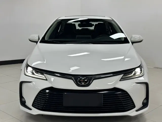 Toyota Corolla — Фото автомобиля 2