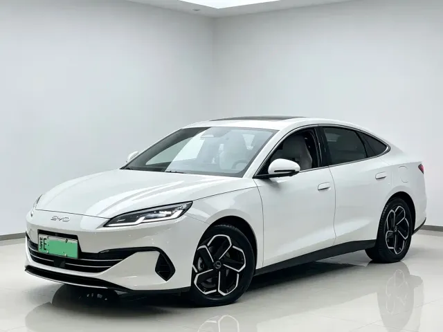 Фотография автомобиля — BYD Seal 06