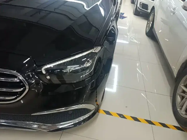 Mercedes-Benz Mercedes-Benz E-Class 2022 Second Facelift E 300 L Premium — Фото автомобиля 23