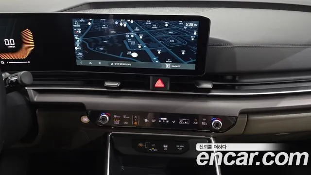 Kia Carnival Generation 4 — Фото автомобиля 19