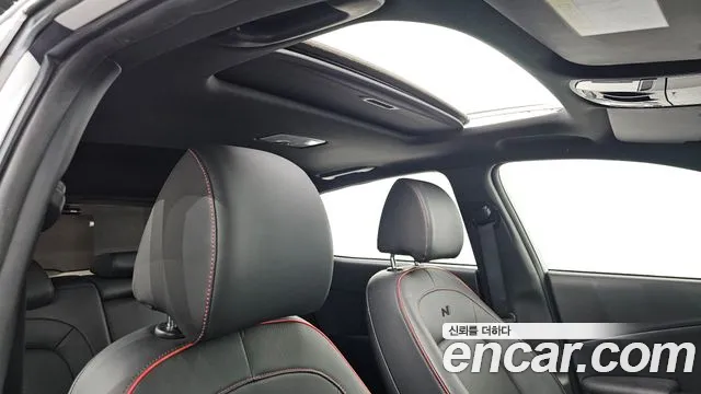 Hyundai Kona New — Фото автомобиля 29